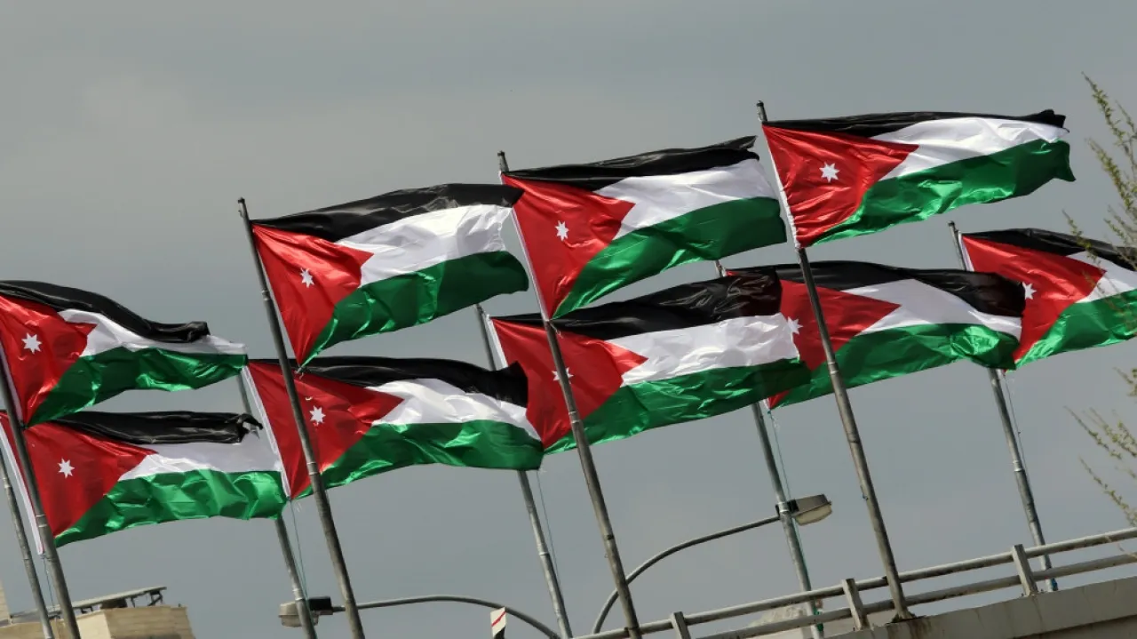 الجامعةُ الأردنيّة تقرّر تأجيلَ أقساط قروض صندوق الادّخار لشهر أيار