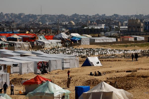 مصر تنفي مزاعم استعدادها لتهجير نصف مليون فلسطيني إلى سيناء
