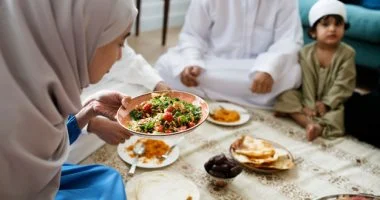 نصائح مهمة لتأهيل جهازك الهضمي لانتهاء الصيام
