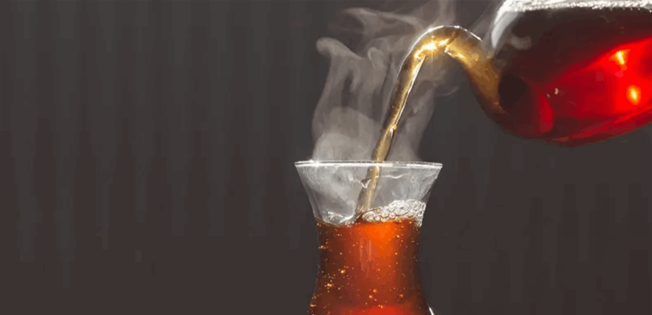 6 فوائد لتناول شاي الزنجبيل والكركم يومياً