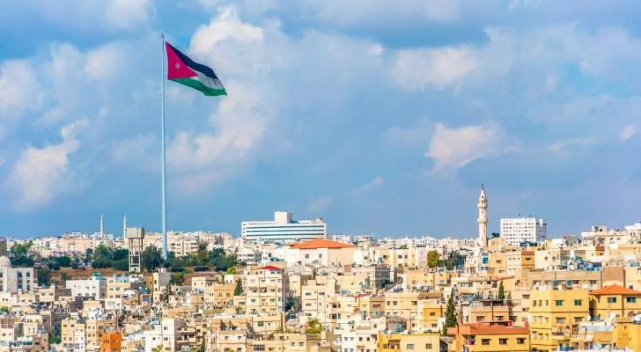 الأردن.. طقس دافئ اليوم وغدا وجاف ومغبر الثلاثاء